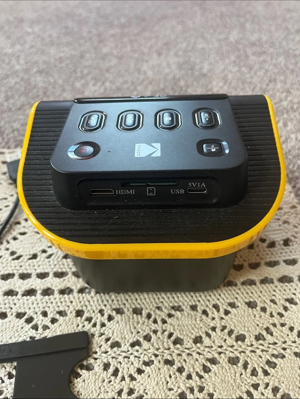 Kodak Yellow Slide & Scan with Mounting Plates and USB Cable